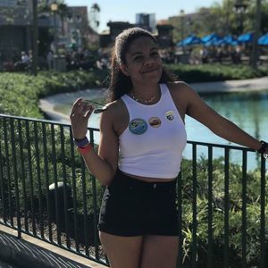 Meet your Posher, Kassandra